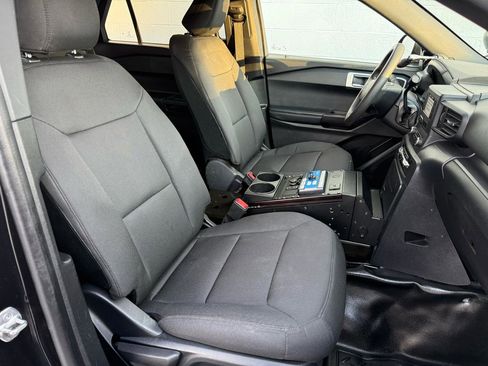 Used 2020 Ford Explorer 4WD Police Interceptor image 23