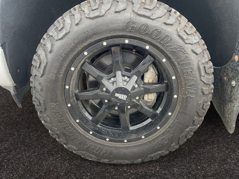 Used 2022 Chevrolet Silverado 1500 RST AWD/4WD image 14