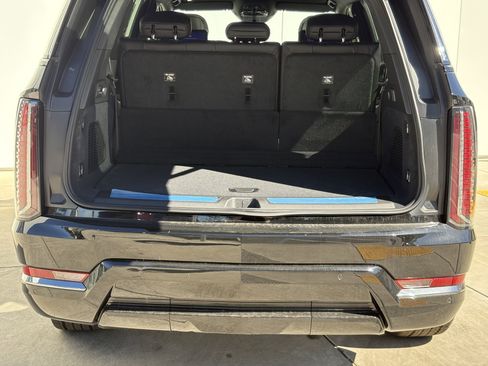 New 2026 Cadillac Escalade IQL Sport 1 image 9