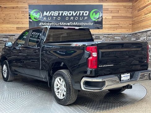 Used 2024 Chevrolet Silverado 1500 LT AWD/4WD image 16