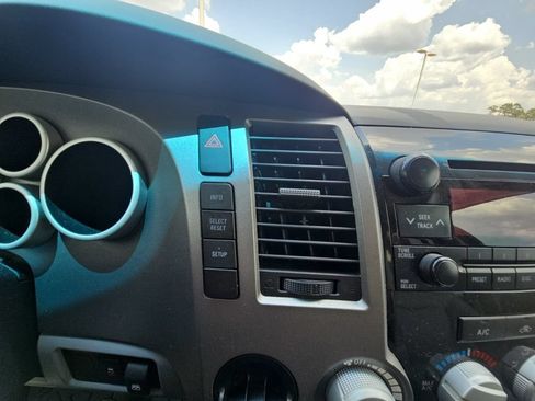 Used 2011 Toyota Tundra 2WD CrewMax w/ SR5 Pkg image 30