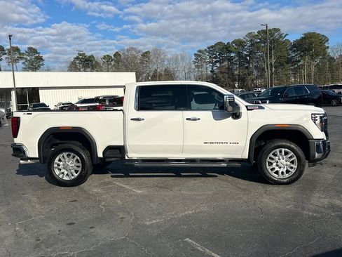 Used 2024 GMC Sierra 2500 SLT w/ SLT Premium Package image 5