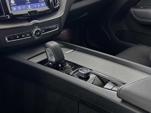 Used 2025 Volvo XC60 T8 Plus w/ Protection Package Premier image 16