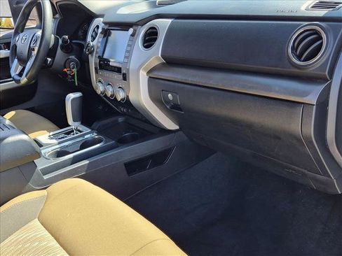 Used 2021 Toyota Tundra SR5 w/ SR5 Upgrade Package RWD image 20