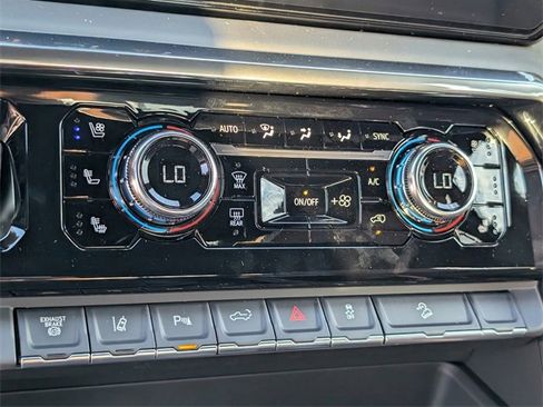 New 2026 GMC Sierra 2500 Denali Ultimate image 13