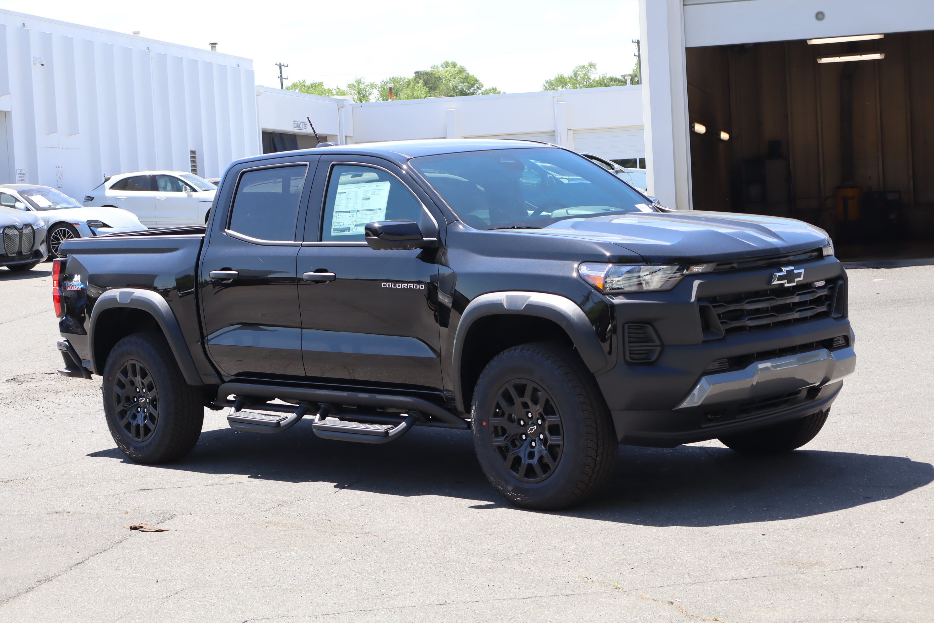 New 2026 Chevrolet Colorado Trail Boss AWD/4WD image 2