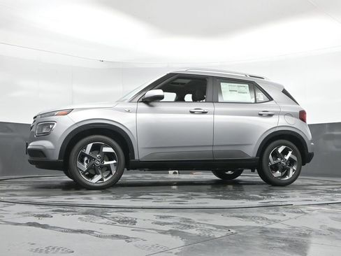 New 2026 Hyundai Venue SEL FWD image 46