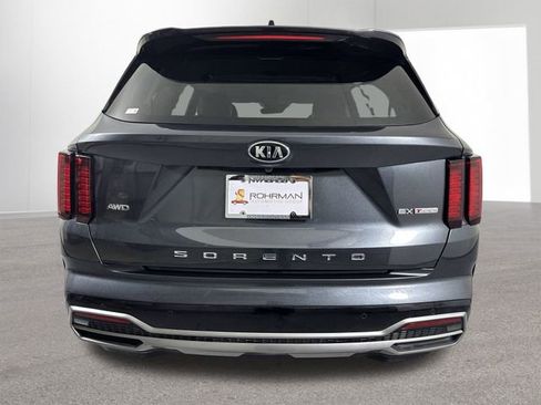 Used 2021 Kia Sorento EX image 30