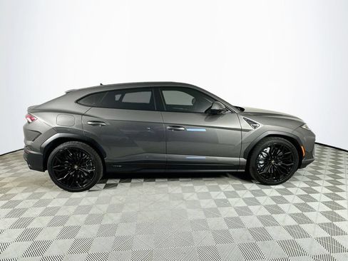 Used 2025 Lamborghini Urus SE AWD/4WD image 8
