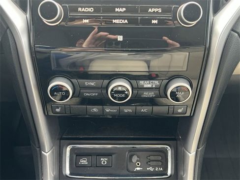 Used 2019 Subaru Ascent Limited image 5
