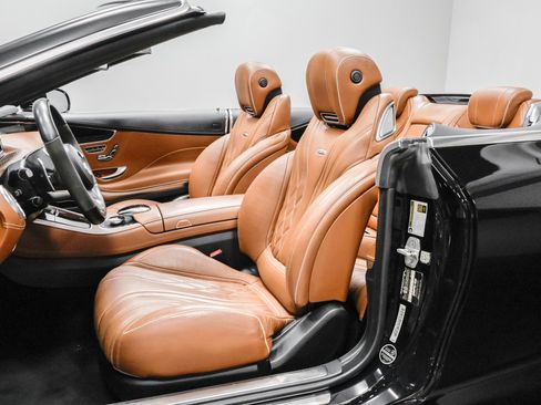 Used 2017 Mercedes-Benz S 65 AMG Cabriolet image 7