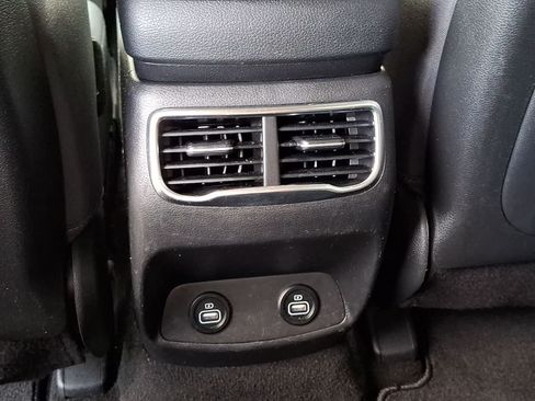 Used 2022 Hyundai Santa Fe XRT AWD/4WD image 11