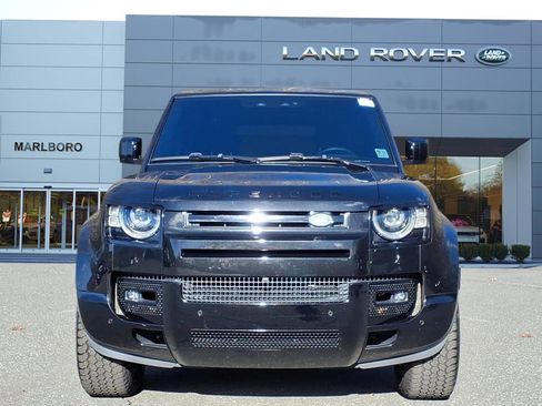 Certified 2023 Land Rover Defender 110 X-Dynamic SE image 8