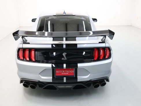 Used 2020 Ford Mustang Shelby GT500 w/ Carbon Fiber Track Pack RWD image 68