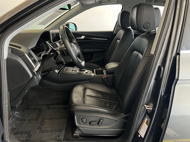 Used 2020 Audi Q5 e Premium w/ Convenience Package AWD/4WD image 29