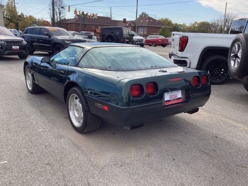 Used 1995 Chevrolet Corvette image 3