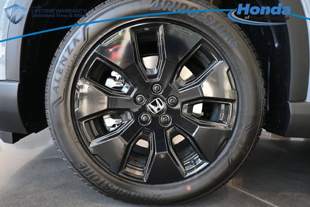 New 2026 Honda Pilot Black Edition image 10