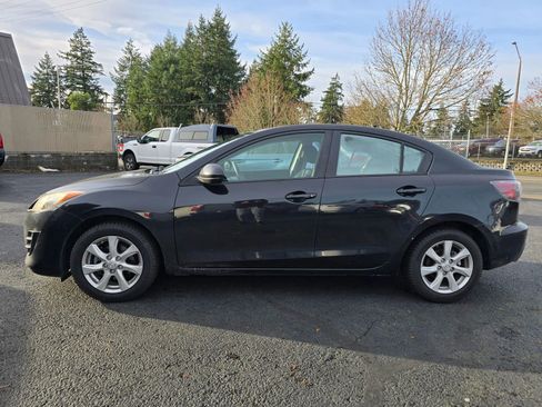 Used 2010 MAZDA MAZDA3 i Touring image 2