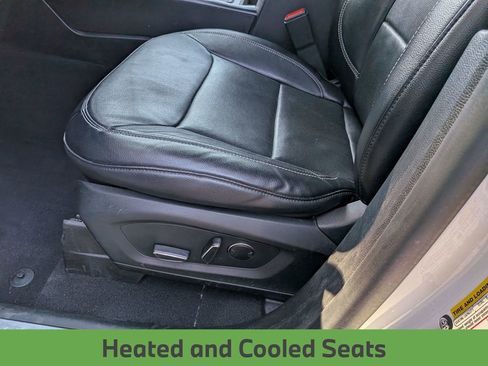 Used 2020 Ford Explorer Limited w/ Class III Trailer Tow Package image 14