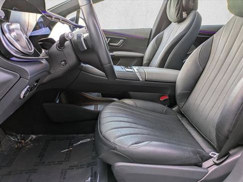 Certified 2022 Mercedes-Benz EQS 580 4MATIC Sedan image 22
