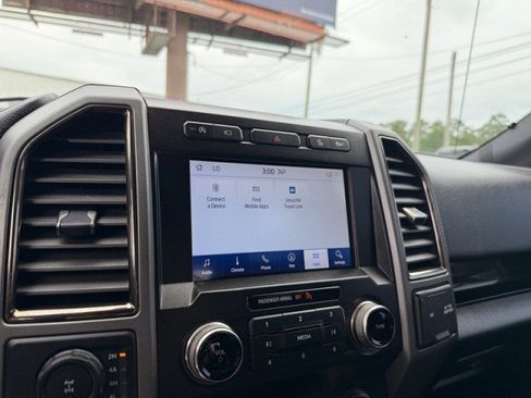 Used 2020 Ford F150 Raptor w/ Equipment Group 802A Luxury AWD/4WD image 19