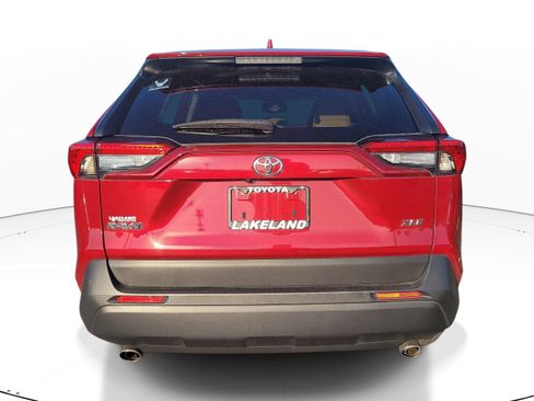 Used 2023 Toyota RAV4 XLE Premium FWD image 6