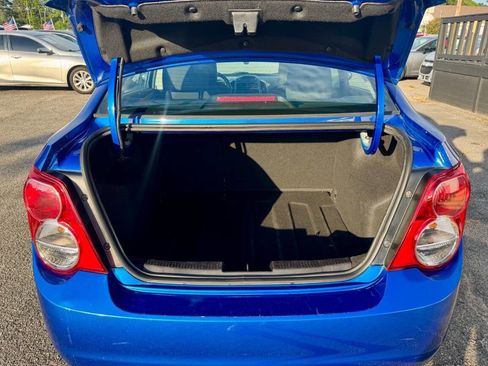 Used 2016 Chevrolet Sonic LT w/ Driver Confidence Package FWD image 5