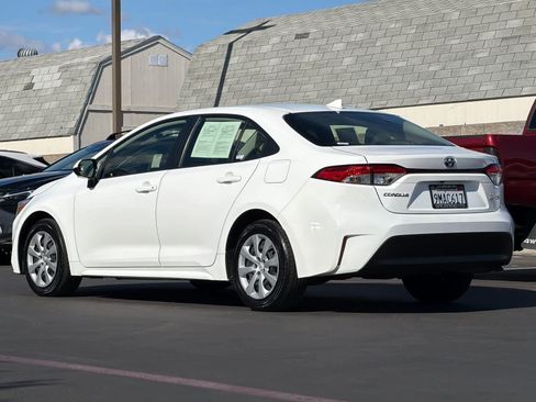 Used 2024 Toyota Corolla LE FWD image 7