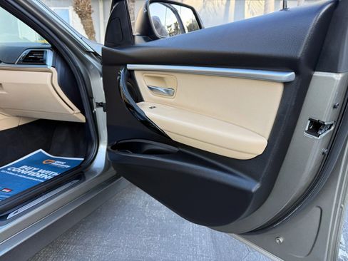 Used 2018 BMW 330i Sedan w/ Convenience Package RWD image 28