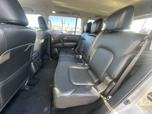 Used 2022 Nissan Armada SV image 23