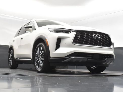 Used 2025 INFINITI QX60 Sensory w/ Vision Package AWD/4WD image 47