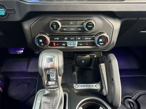 New 2025 Ford Bronco Big Bend w/ Black Diamond Package AWD/4WD image 27