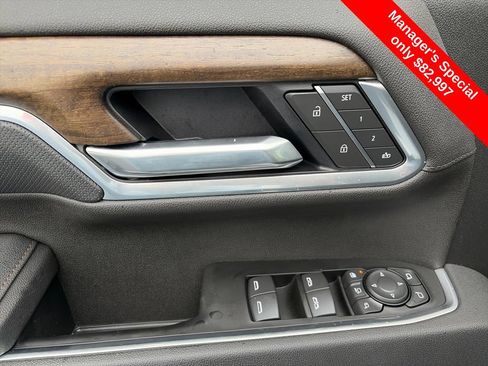 Used 2026 Chevrolet Silverado 3500 High Country w/ High Country Premium Package AWD/4WD image 17