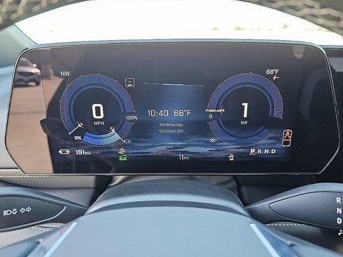 Used 2025 Chevrolet Blazer EV LT image 40