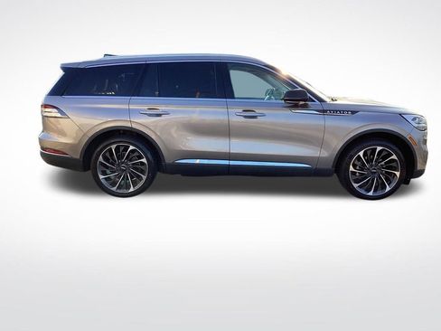 Used 2020 Lincoln Aviator Reserve w/ Equipment Group 202A AWD/4WD image 10