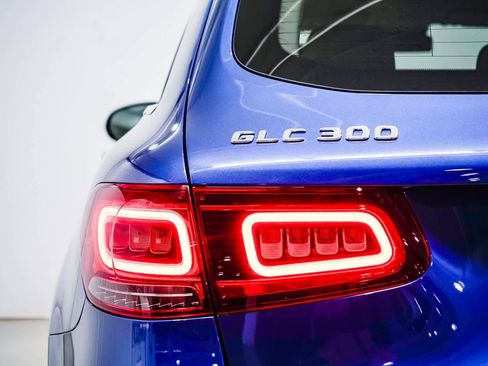 Certified 2022 Mercedes-Benz GLC 300 image 9