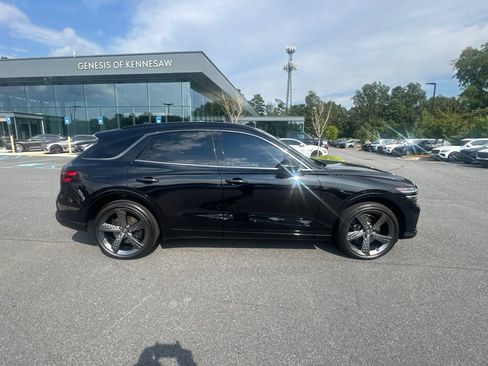 Used 2023 Genesis GV70 2.5T w/ Sport Prestige Package AWD/4WD image 3
