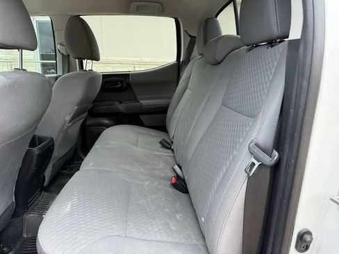Used 2020 Toyota Tacoma SR w/ SR Convenience Package RWD image 25