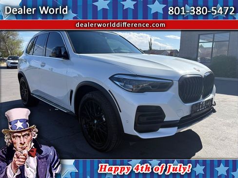 Used 2023 BMW X5 xDrive40i w/ Premium Package AWD/4WD image 1