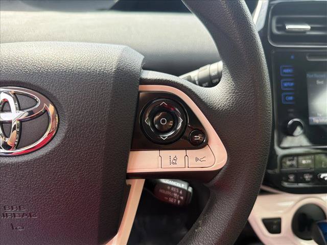 Used 2018 Toyota Prius Two w/ Prius Two Safety Plus Package FWD image 17