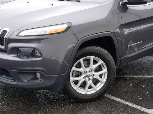 Used 2016 Jeep Cherokee Latitude image 27