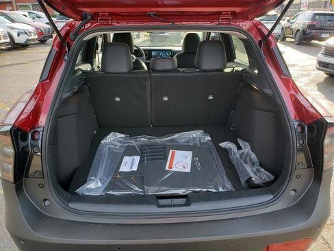 New 2026 Nissan Kicks SR w/ Cold Weather Package AWD/4WD image 6