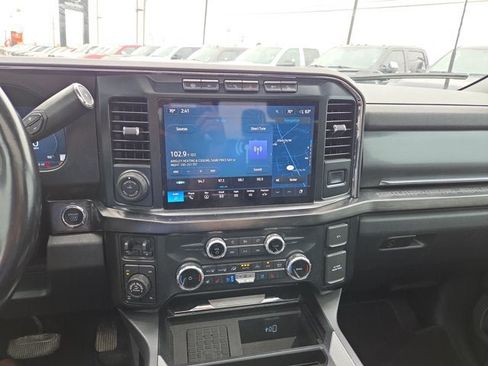Used 2023 Ford F250 Lariat w/ Lariat Ultimate Package AWD/4WD image 17