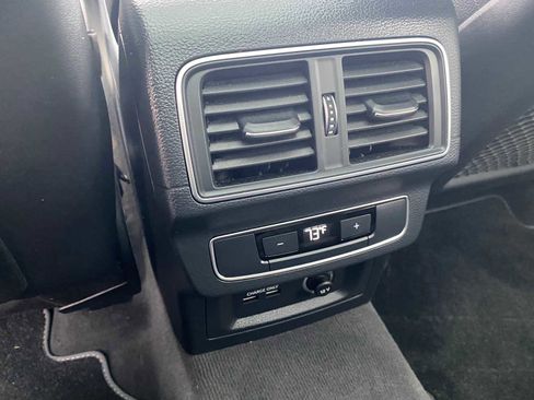 Used 2019 Audi Q5 2.0T Premium Plus w/ Premium Plus Package image 28