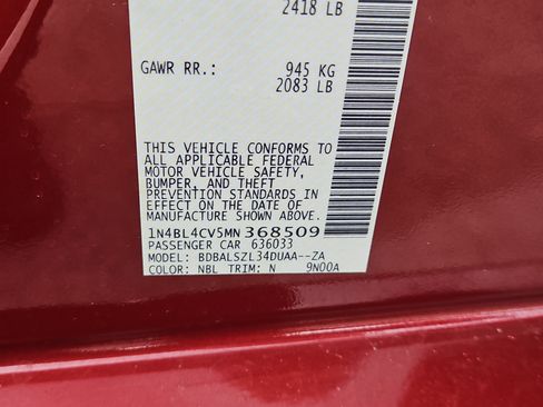 Used 2021 Nissan Altima 2.5 SR w/ SR Premium Package image 28