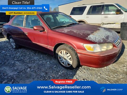 Used 2001 Toyota Camry image 3