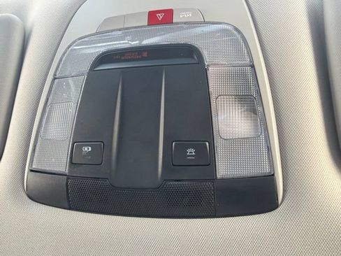 Used 2025 Kia Sportage EX AWD/4WD image 26