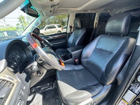Used 2016 Lexus GX 460 w/ Premium Package AWD/4WD image 14