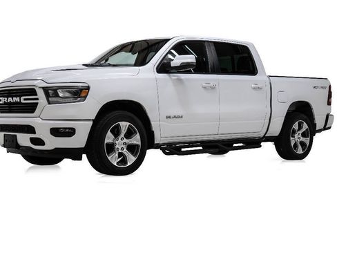 Used 2023 RAM 1500 Laramie AWD/4WD image 2