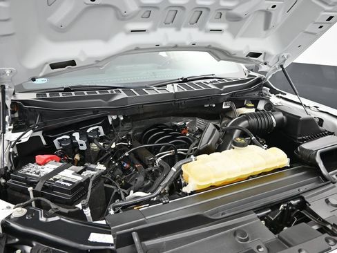 Used 2022 Ford F150 XL w/ STX Appearance Package AWD/4WD image 11